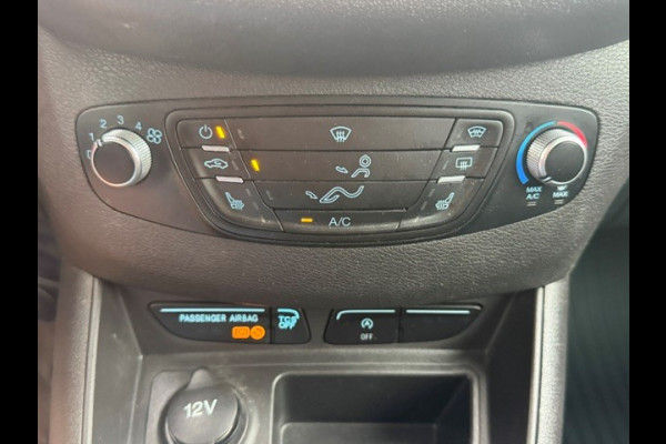 Ford Transit Courier 1.5 TDCI Ambiente Start&Stop AIRCO I TREKHAAK I IMPERIAAL I MULTIMEDIA I NETTE BUS