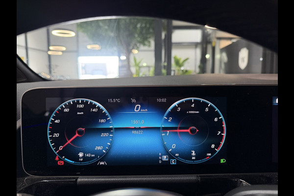 Mercedes-Benz B-Klasse 180 Business Solution|Matrix LED|MBUX|Virtual Cockpit|Half Leder|StoelVW|Elek. Achterklep|CarPlay|Rijklaar