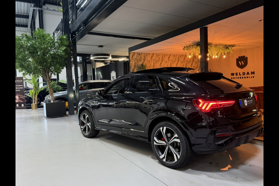 Audi Q3 Sportback 45 TFSI e S Edition|245pk|Plug-in Hybrid|Dealerondh|Adaptieve Cruise|Pano|Matrix LED|Blindspot|Keyless|Rijklaar