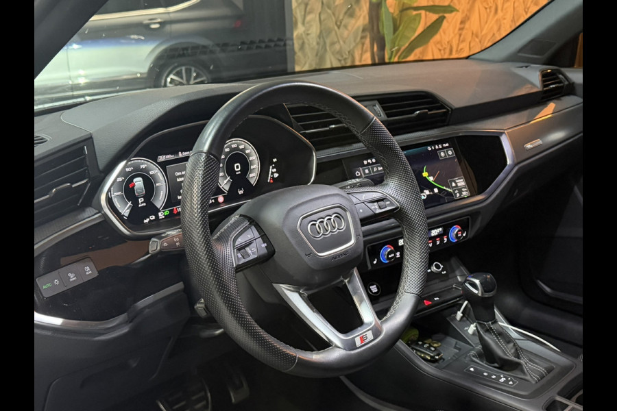 Audi Q3 Sportback 45 TFSI e S Edition|245pk|Plug-in Hybrid|Dealerondh|Adaptieve Cruise|Pano|Matrix LED|Blindspot|Keyless|Rijklaar