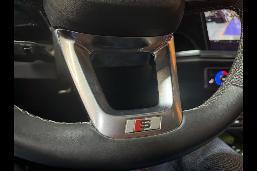 Audi Q3 Sportback 45 TFSI e S Edition|245pk|Plug-in Hybrid|Dealerondh|Adaptieve Cruise|Pano|Matrix LED|Blindspot|Keyless|Rijklaar