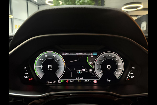 Audi Q3 Sportback 45 TFSI e S Edition|245pk|Plug-in Hybrid|Dealerondh|Adaptieve Cruise|Pano|Matrix LED|Blindspot|Keyless|Rijklaar