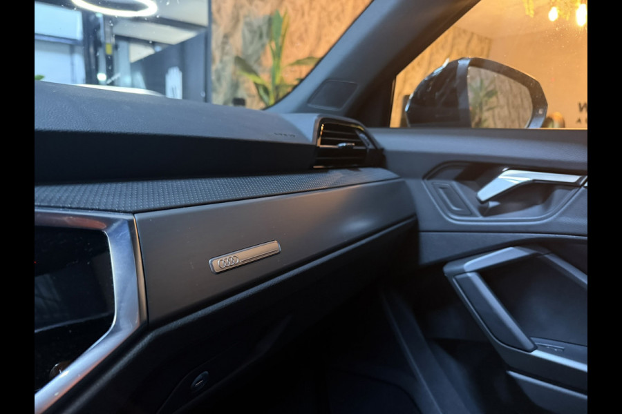 Audi Q3 Sportback 45 TFSI e S Edition|245pk|Plug-in Hybrid|Dealerondh|Adaptieve Cruise|Pano|Matrix LED|Blindspot|Keyless|Rijklaar
