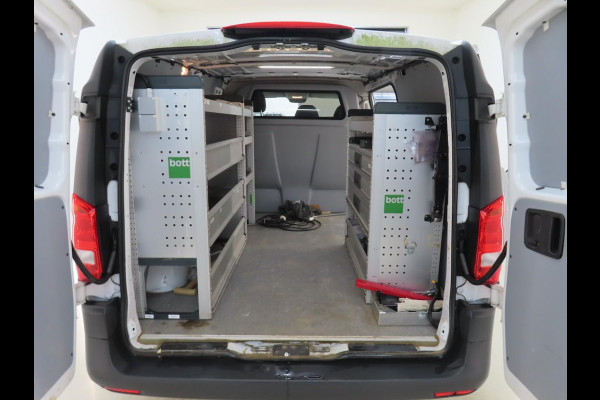 Mercedes-Benz eVito Lang 66 kWh Bott Vario Inrichting