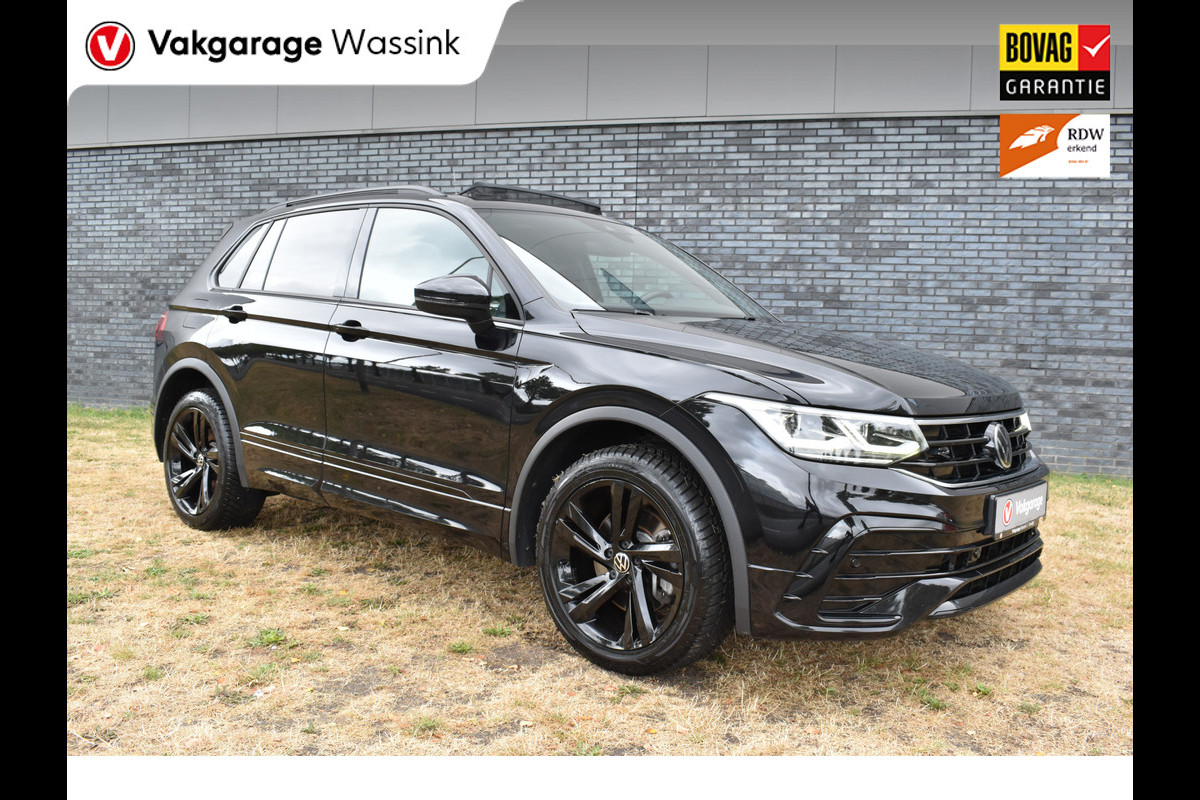 Volkswagen Tiguan 1.4 TSI eHybrid R-Line Business+ Black edition Plugin-hybride 1e eigenaar Pano 245pk
