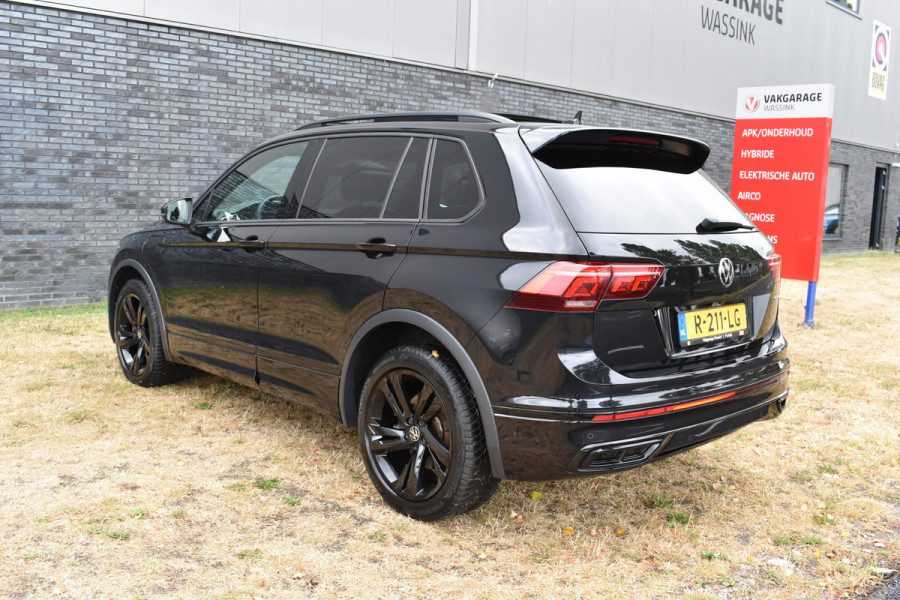 Volkswagen Tiguan 1.4 TSI eHybrid R-Line Business+ Black edition Plugin-hybride 1e eigenaar Pano 245pk