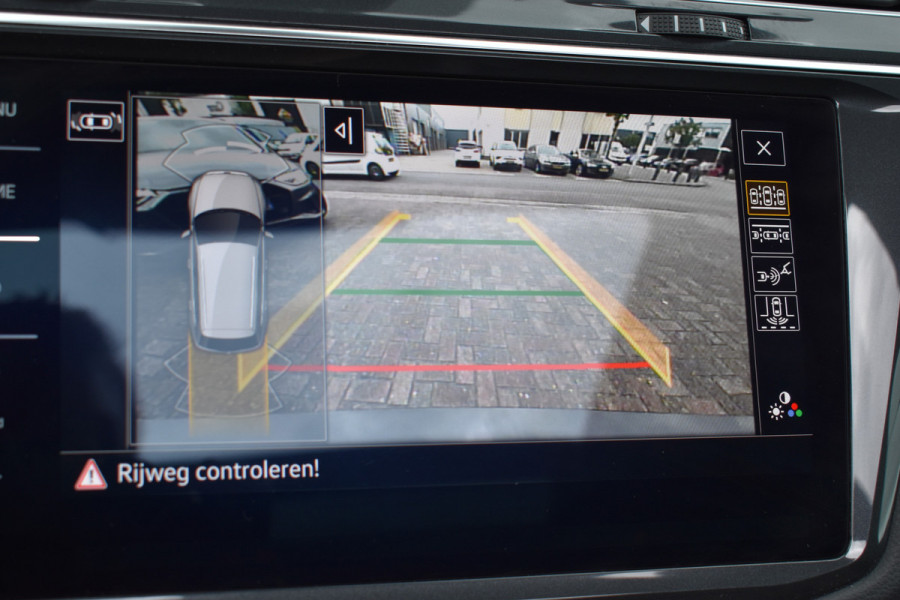 Volkswagen Tiguan 1.4 TSI eHybrid R-Line Business+ Black edition Plugin-hybride 1e eigenaar Pano 245pk