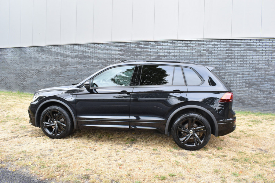 Volkswagen Tiguan 1.4 TSI eHybrid R-Line Business+ Black edition Plugin-hybride 1e eigenaar Pano 245pk