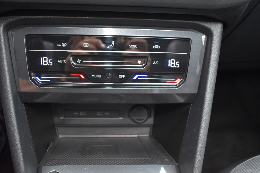 Volkswagen Tiguan 1.4 TSI eHybrid R-Line Business+ Black edition Plugin-hybride 1e eigenaar Pano 245pk