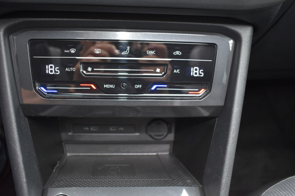 Volkswagen Tiguan 1.4 TSI eHybrid R-Line Business+ Black edition Plugin-hybride 1e eigenaar Pano 245pk