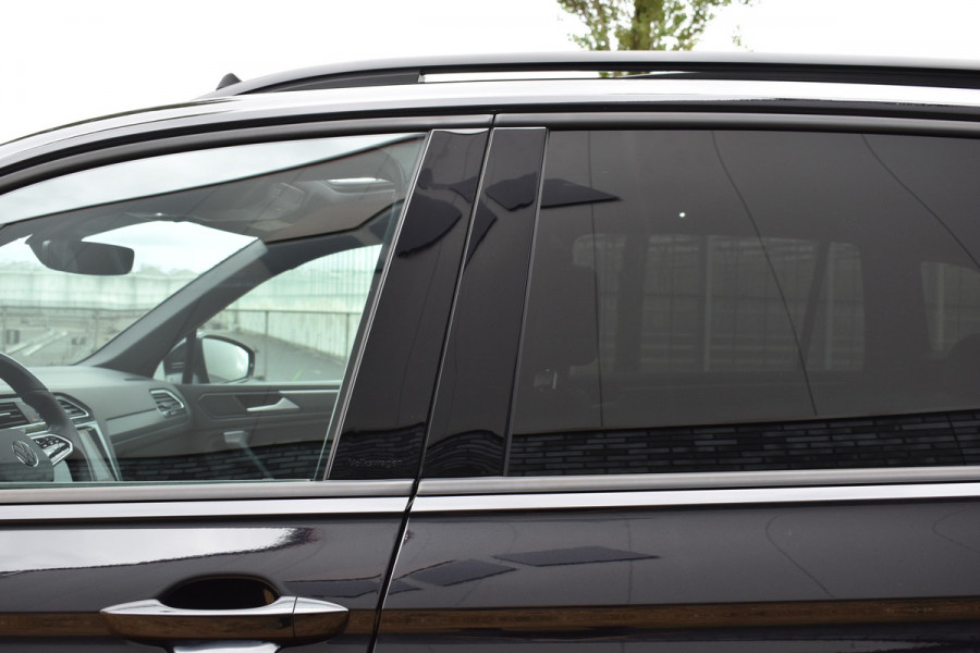 Volkswagen Tiguan 1.4 TSI eHybrid R-Line Business+ Black edition Plugin-hybride 1e eigenaar Pano 245pk