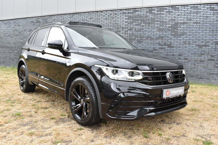Volkswagen Tiguan 1.4 TSI eHybrid R-Line Business+ Black edition Plugin-hybride 1e eigenaar Pano 245pk