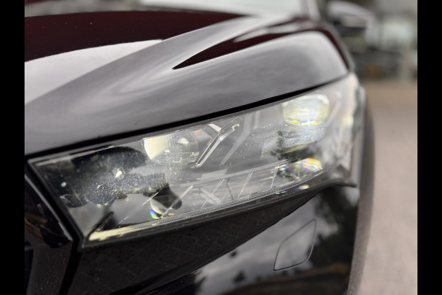 Škoda ENYAQ iV 60 Sportline | SOH: 93,4% | Elektr. Trekhaak| Matrix LED Verlichting | stuur/stoel verwarming | Cruise Control | Navi | Carplay | Camera |
