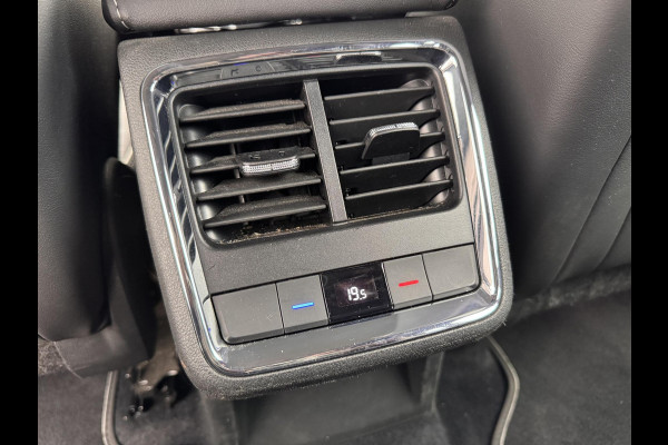Škoda ENYAQ iV 60 Sportline | SOH: 93,4% | Elektr. Trekhaak| Matrix LED Verlichting | stuur/stoel verwarming | Cruise Control | Navi | Carplay | Camera |