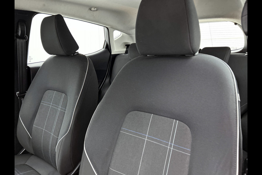 Ford Fiesta Trend 86PK | LM VELGEN | VERWARMDE VOORRUIT | PARK. SENSOREN