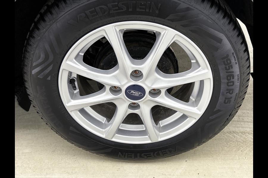 Ford Fiesta Trend 86PK | LM VELGEN | VERWARMDE VOORRUIT | PARK. SENSOREN