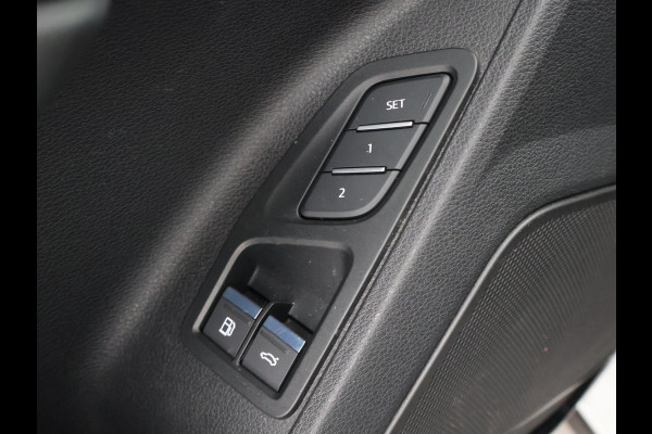 Audi Q3 45 TFSIe 245 PK S-LINE + SONOS AUDIO | PANORAMA | ADAPTIEF ONDERSTEL | ACC | MEMORY | SFEER