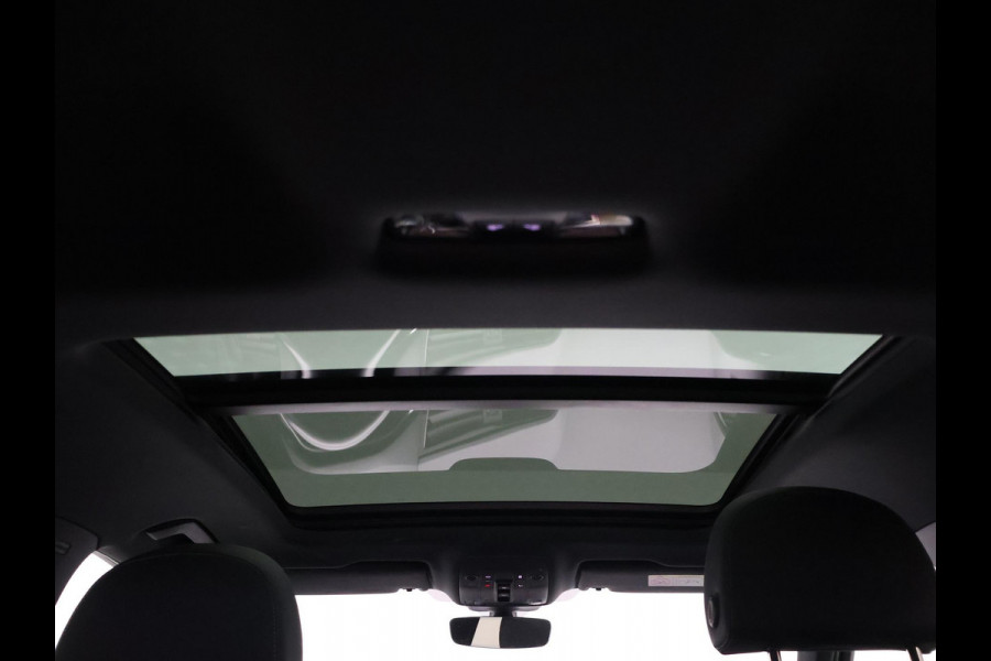 Audi Q3 45 TFSIe 245 PK S-LINE + SONOS AUDIO | PANORAMA | ADAPTIEF ONDERSTEL | ACC | MEMORY | SFEER