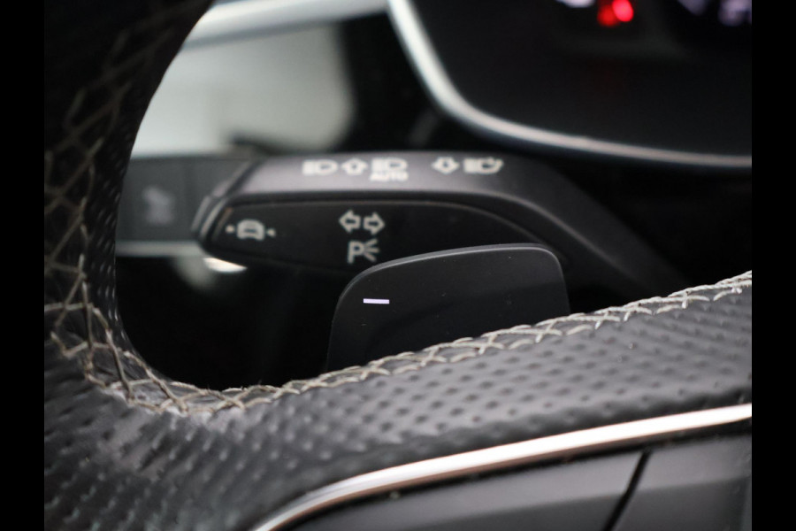 Audi Q3 45 TFSIe 245 PK S-LINE + SONOS AUDIO | PANORAMA | ADAPTIEF ONDERSTEL | ACC | MEMORY | SFEER