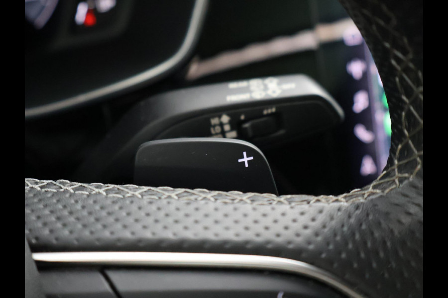 Audi Q3 45 TFSIe 245 PK S-LINE + SONOS AUDIO | PANORAMA | ADAPTIEF ONDERSTEL | ACC | MEMORY | SFEER