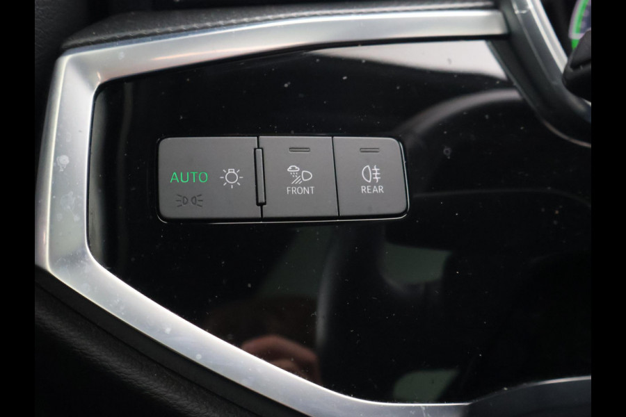Audi Q3 45 TFSIe 245 PK S-LINE + SONOS AUDIO | PANORAMA | ADAPTIEF ONDERSTEL | ACC | MEMORY | SFEER