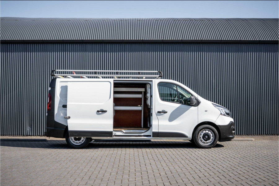 Renault Trafic 2.0 dCi 145 L2H1 | Automaat | 145 PK | 3-Zits | Camera | Cruise | Airco | Trekhaak