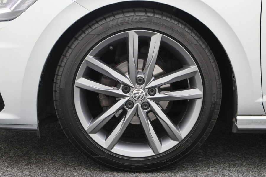 Volkswagen Polo 1.0 TSI Highline R-Line LED, Virtual Cockpit, Climate, Apple Carplay, ACC, PDC, 17"
