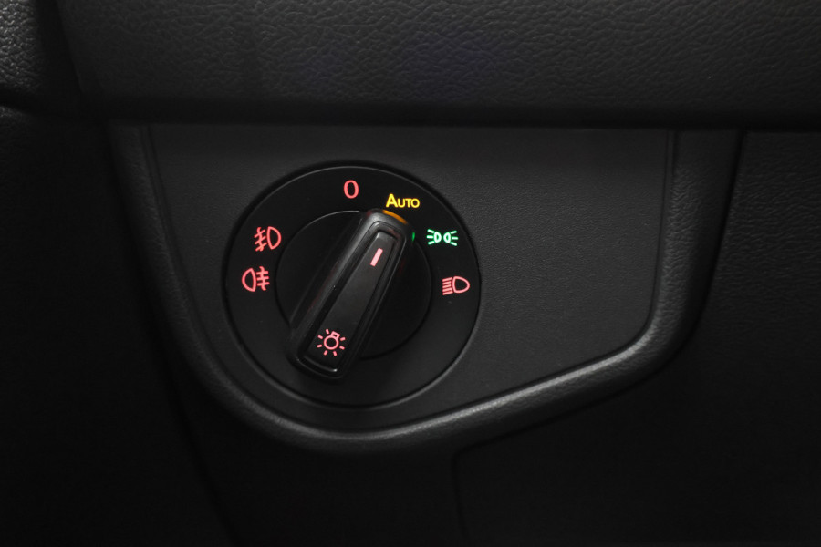 Volkswagen Polo 1.0 TSI Highline R-Line LED, Virtual Cockpit, Climate, Apple Carplay, ACC, PDC, 17"