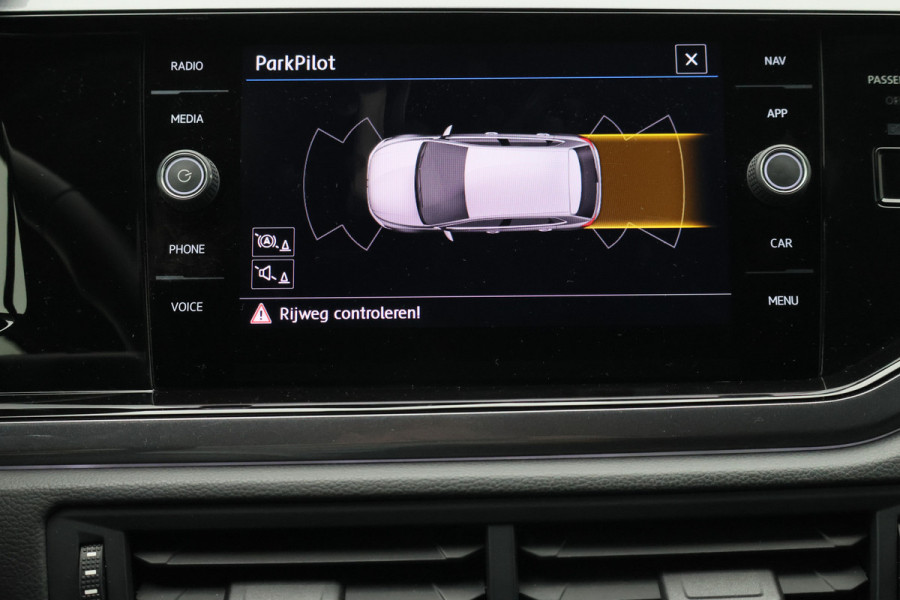 Volkswagen Polo 1.0 TSI Highline R-Line LED, Virtual Cockpit, Climate, Apple Carplay, ACC, PDC, 17"