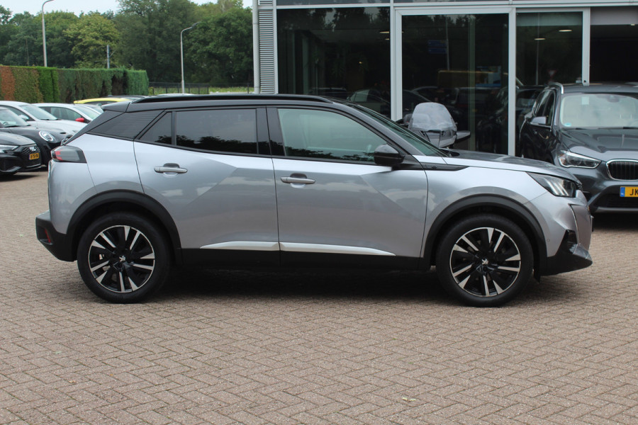 Peugeot e-2008 EV GT 50 kWh / SoH 90,6% / Camera / Half leder / Virtual Cockpit / 18'' / LED Koplampen / Keyless / Navigatie / Cruise Control