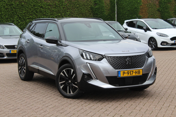 Peugeot e-2008 EV GT 50 kWh / SoH 90,6% / Camera / Half leder / Virtual Cockpit / 18'' / LED Koplampen / Keyless / Navigatie / Cruise Control