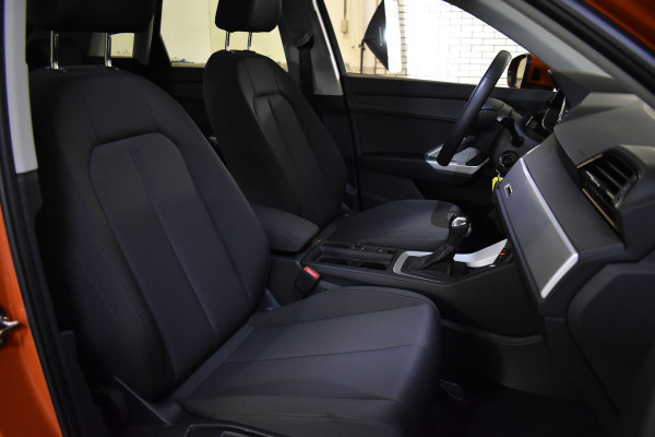 Audi Q3 45 TFSIe 245PK HYBRID EDITION NAVI/PDC/DRIVE-SELECT STOELVERW