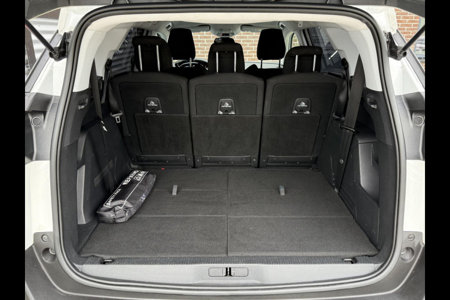 Peugeot 5008 1.2 PureTech Active 2e Eigenaar|7-zits|Carplay|i-Cockpit|Cruise|Stoelverwarming|PDC|Goed Onderhouden|Nieuwe APK bij Aflevering