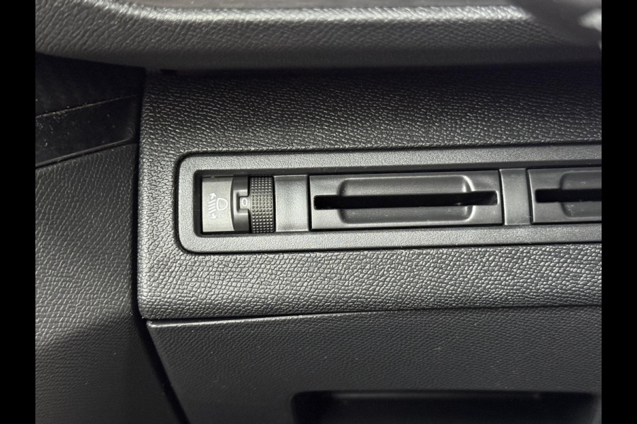 Peugeot 5008 1.2 PureTech Active 2e Eigenaar|7-zits|Carplay|i-Cockpit|Cruise|Stoelverwarming|PDC|Goed Onderhouden|Nieuwe APK bij Aflevering