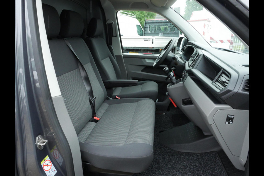 Volkswagen Transporter 2.0TDI 110PK L2 Airco cruise carplay 3-zits deuren