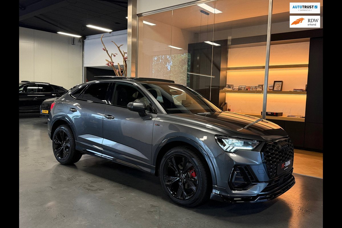Audi Q3 Sportback 35 TFSI 3X S line Panorama Camera Keyless