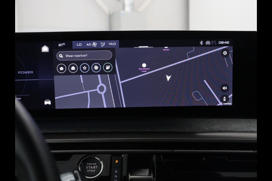 Peugeot e-3008 Allure 73 kWh | SOH 96,7% | Half leder | Adaptive cruise | Carplay | 360  Camera | 3 zone klimaat | Virtueel dashboard | Keyless | 19" velgen