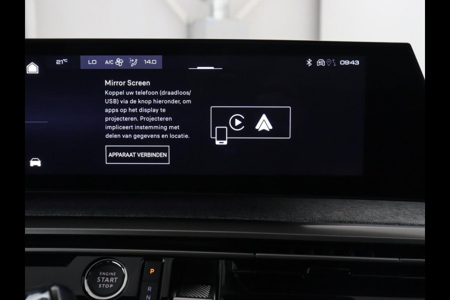 Peugeot e-3008 Allure 73 kWh | SOH 96,7% | Half leder | Adaptive cruise | Carplay | 360  Camera | 3 zone klimaat | Virtueel dashboard | Keyless | 19" velgen