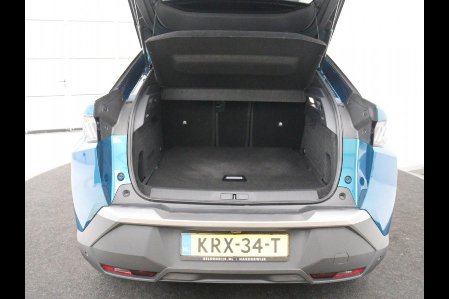 Peugeot e-3008 Allure 73 kWh | SOH 96,7% | Half leder | Adaptive cruise | Carplay | 360  Camera | 3 zone klimaat | Virtueel dashboard | Keyless | 19" velgen