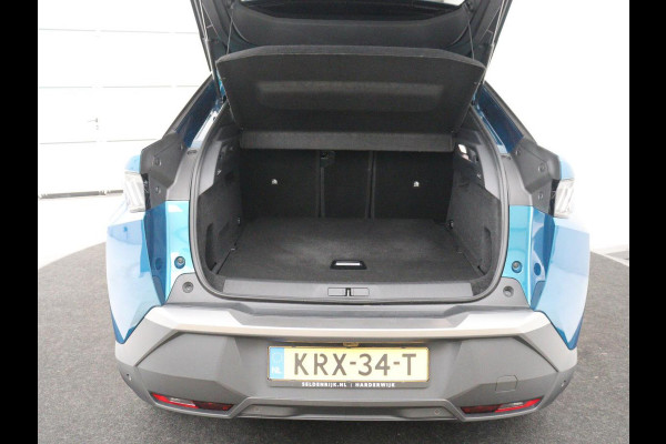 Peugeot e-3008 Allure 73 kWh | SOH 96,7% | Half leder | Adaptive cruise | Carplay | 360  Camera | 3 zone klimaat | Virtueel dashboard | Keyless | 19" velgen