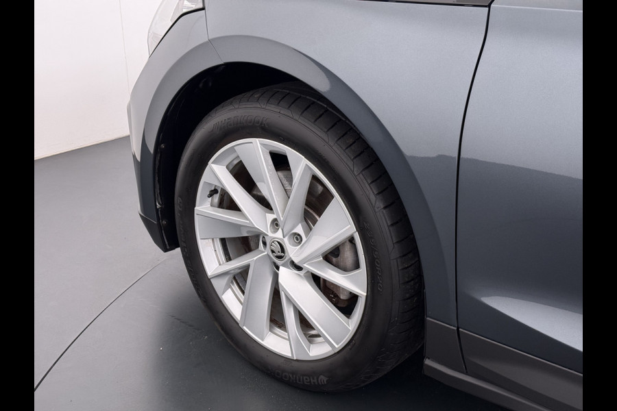 Škoda ENYAQ iV 80 SOH 90% Warmtepomp Adap.Cruise Camera Stuur+Stoelverwarming Blind Spot 3-Zone Ecc Navi Apple Carplay Android Auto Matrix Led  Assistentie Pakket Comfort-pakket Lane Assist P-Assist Lmv 20" Privacy Glas Pdc Isofix Origineel Nederlandse Auto Dealeronderhouden