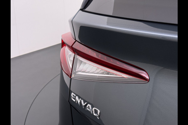 Škoda ENYAQ iV 80 SOH 90% Warmtepomp Adap.Cruise Camera Stuur+Stoelverwarming Blind Spot 3-Zone Ecc Navi Apple Carplay Android Auto Matrix Led  Assistentie Pakket Comfort-pakket Lane Assist P-Assist Lmv 20" Privacy Glas Pdc Isofix Origineel Nederlandse Auto Dealeronderhouden