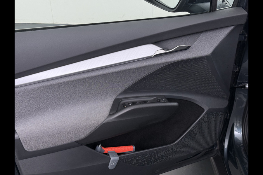 Škoda ENYAQ iV 80 SOH 90% Warmtepomp Adap.Cruise Camera Stuur+Stoelverwarming Blind Spot 3-Zone Ecc Navi Apple Carplay Android Auto Matrix Led  Assistentie Pakket Comfort-pakket Lane Assist P-Assist Lmv 20" Privacy Glas Pdc Isofix Origineel Nederlandse Auto Dealeronderhouden