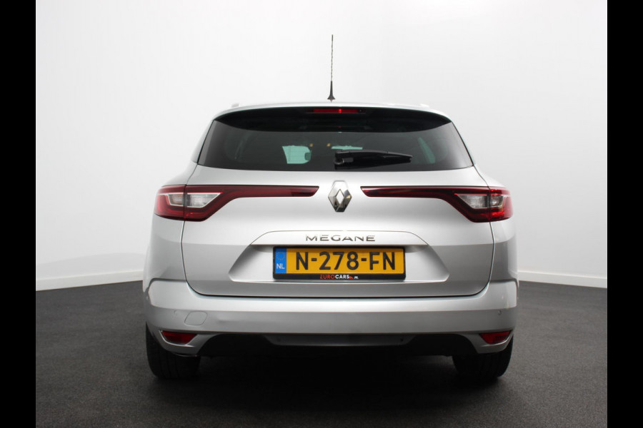 Renault Mégane Estate 1.3 TCe 140pk Automaat Limited Navigatie Climate Control Cruise Control Lichtmetalen velgen Parkeer sensoren