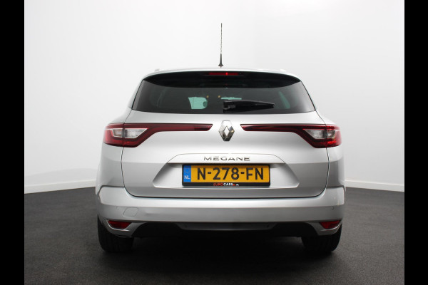 Renault Mégane Estate 1.3 TCe 140pk Automaat Limited Navigatie Climate Control Cruise Control Lichtmetalen velgen Parkeer sensoren