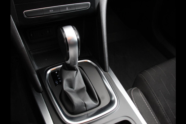 Renault Mégane Estate 1.3 TCe 140pk Automaat Limited Navigatie Climate Control Cruise Control Lichtmetalen velgen Parkeer sensoren