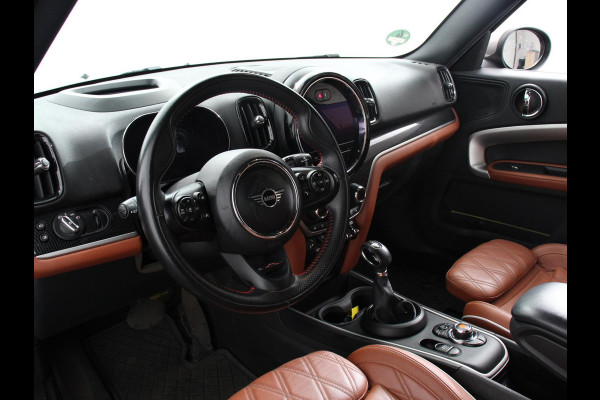 MINI Countryman 1.5 Cooper S E PHEV ALL4 Chili Automaat Climate control Adaptieve cruise control HUD Lichtmetalen velgen Navigatie Parkeersensoren Camera Stoelverwarming
