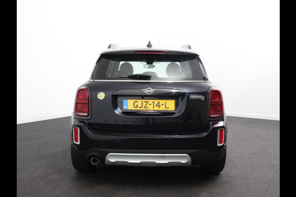 MINI Countryman 1.5 Cooper S E PHEV ALL4 Chili Automaat Climate control Adaptieve cruise control HUD Lichtmetalen velgen Navigatie Parkeersensoren Camera Stoelverwarming