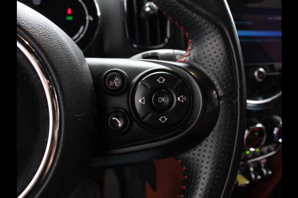 MINI Countryman 1.5 Cooper S E PHEV ALL4 Chili Automaat Climate control Adaptieve cruise control HUD Lichtmetalen velgen Navigatie Parkeersensoren Camera Stoelverwarming