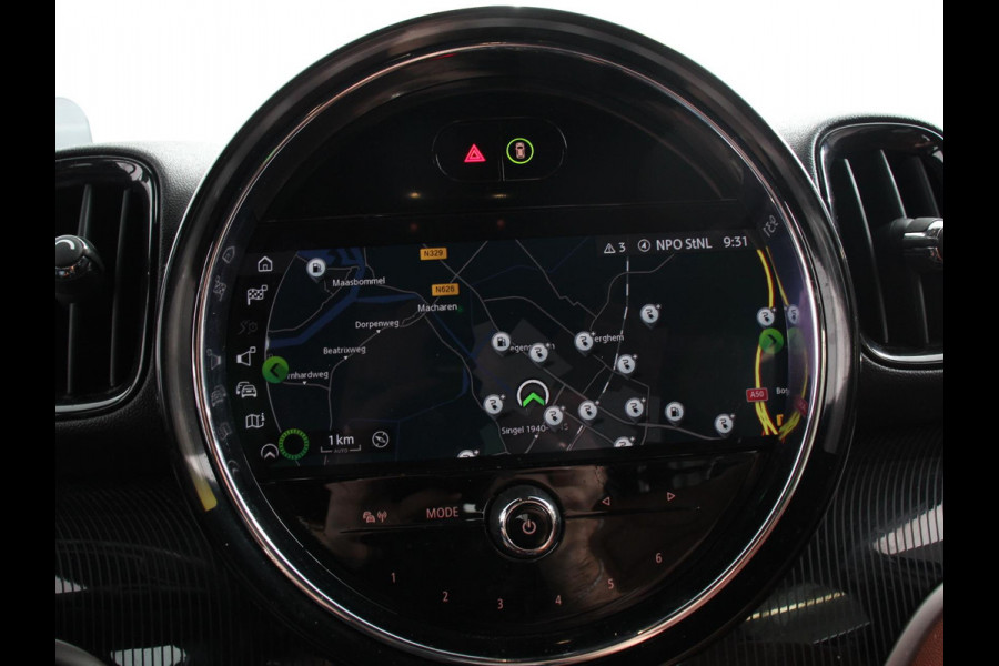 MINI Countryman 1.5 Cooper S E PHEV ALL4 Chili Automaat Climate control Adaptieve cruise control HUD Lichtmetalen velgen Navigatie Parkeersensoren Camera Stoelverwarming